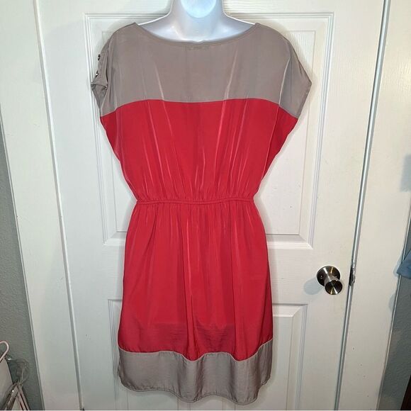 Soprano Short Sleeve Doman Colorblock Mini Dress Coral Red Camel Tan L - Picture 6 of 9